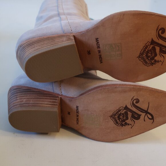 NWOB Womens Free People Beige Suede Western Boots 36 US/6 - Picture 10 of 12